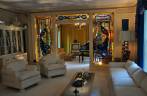 Sala de estar de Graceland, a casa do Elvis em Memphis, no Tennessee - EUA